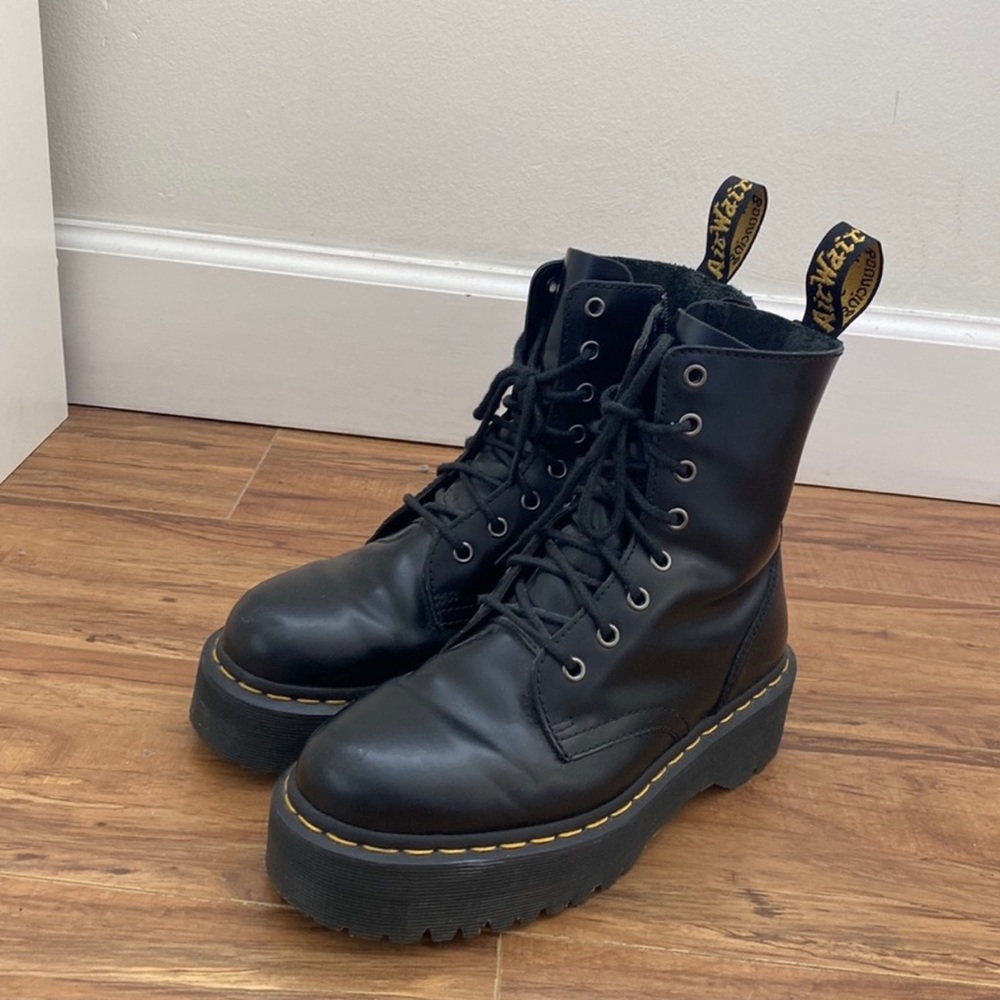Doc Martens Jadon Smooth Leather Platform Boots